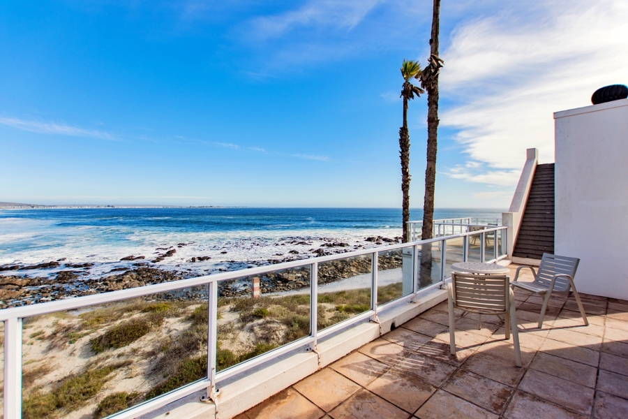 9 Bedroom Property for Sale in Shelley Point Western Cape